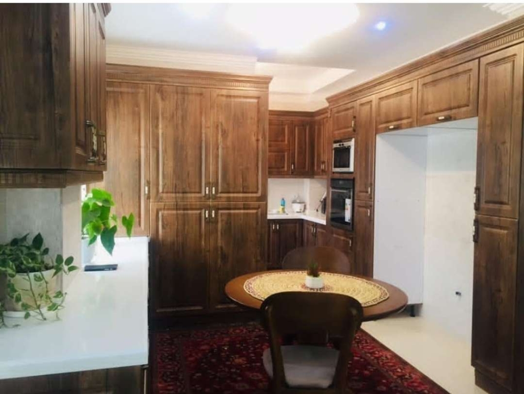 کابینت و سنگ کورین با بهترین متریال